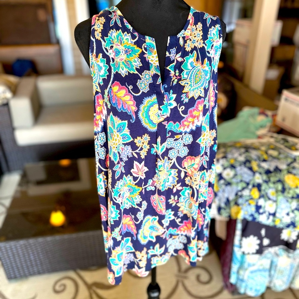 Cynthia Rowley Floral Navy Sleeveless Tank in 1X